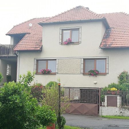 Apartmán Za kostelem Apartamento Zvole  Exterior foto